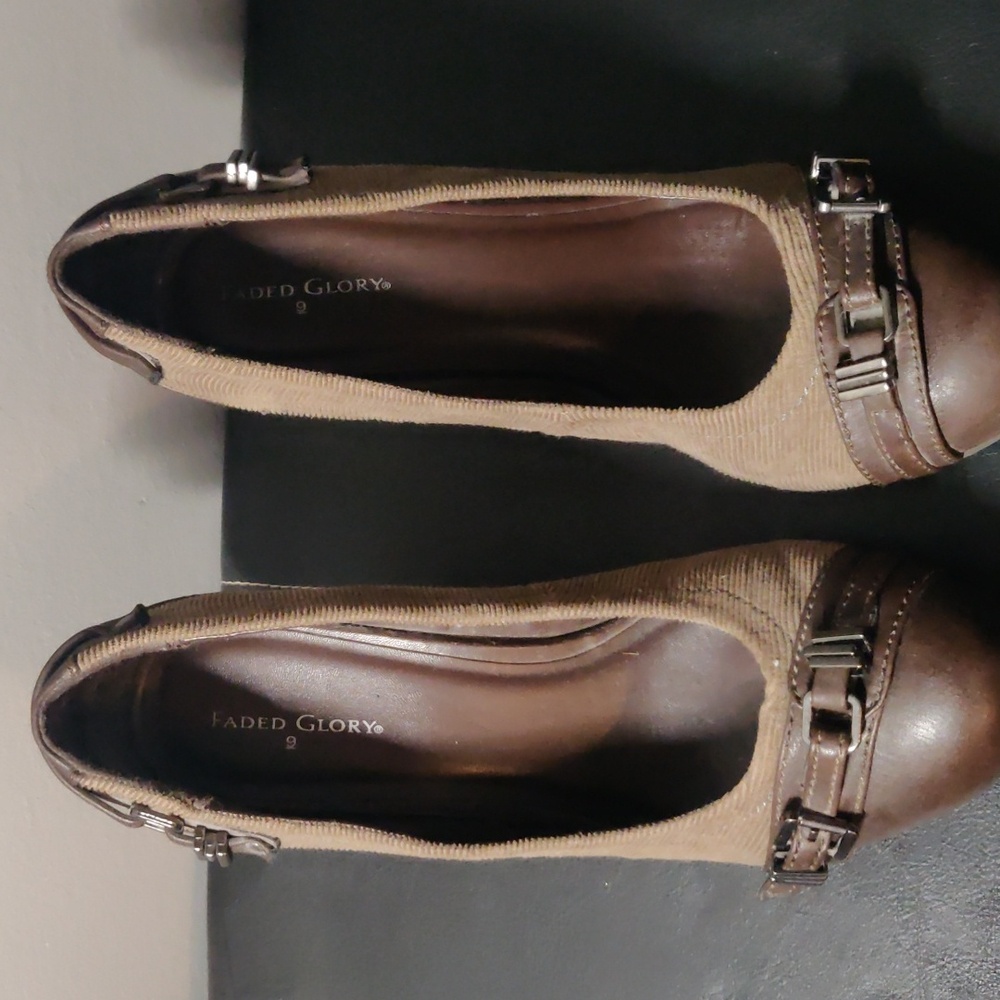 Faded Glory Brown Corduroy Platform Heels 9
